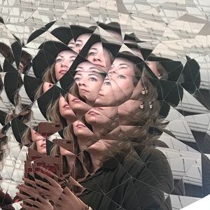 Meet your Posher, Jacqueline